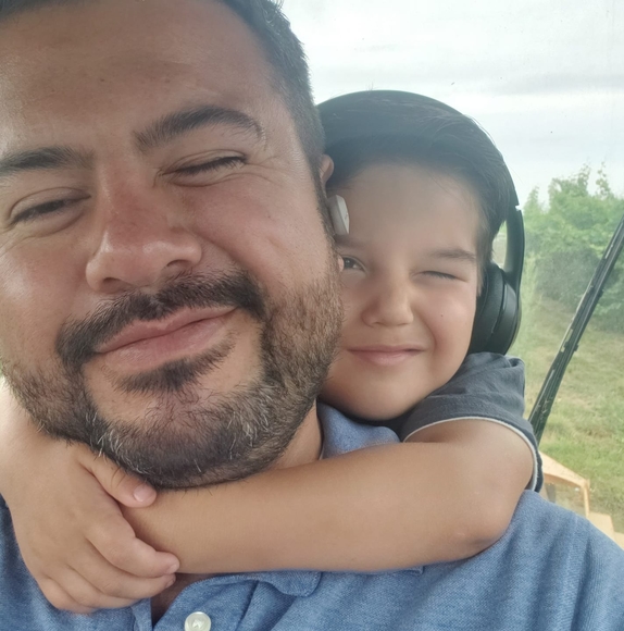 Meet your Posher, Erik - Picture 1 of 1